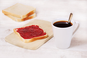 breakfast wirh coffee and toast