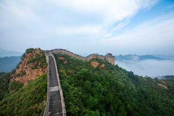 Great Wall in China，The Great Wall and the beautiful clouds in the morning
