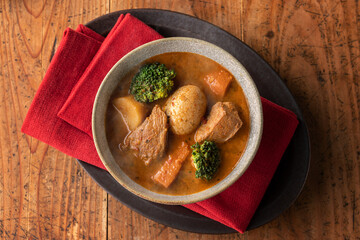 ほんわか湯気の立つ、ほっかほかのスープカレー