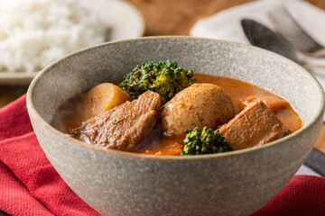 ほんわか湯気の立つ、ほっかほかのスープカレー