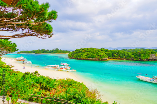 石垣島川平湾 沖縄県 Wall Mural Wallpaper Murals Beeboys 石垣島川平湾 沖縄県 Wall Mural Wallpaper Murals Beeboys