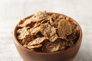 色々な種類のシリアルやグラノーラ