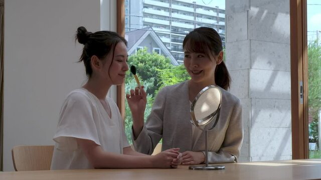 ビューティ　女性
