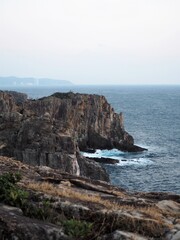 三段壁の断崖絶壁（和歌山県白浜町）