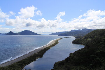 長目の浜（甑島）