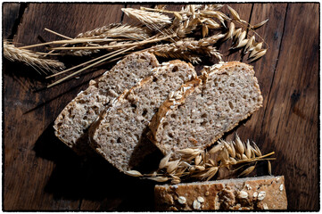 chleb, bochenki, jedzenie, braun, piekarnia, bochenek, zdrowa, śniadanie, przenica, swiezy, dieta, żytni, zboza, pieczone, tradycyjny, naturalny, piec, posiłek, w plasterkach