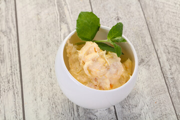 Curd with dry apricot