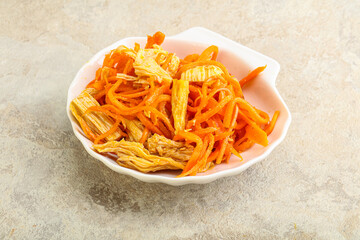 Korean soy asparagus with carrot