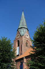 Fototapeta na wymiar St.-Jakobi-Kirche in Bad Bederkesa