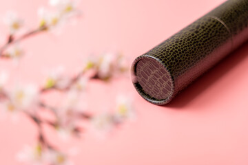 丸筒と桜
