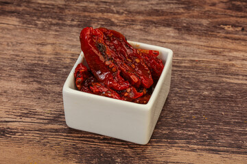 Dried tomato with olive oil