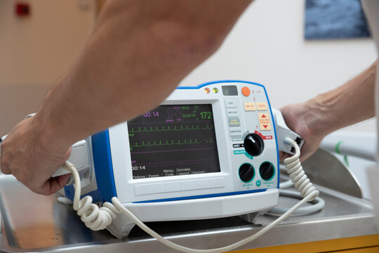 image of cardiopulmonary resuscitation equipment