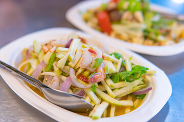 Fried Thai Mama Instant Noodles, Spicy noodle