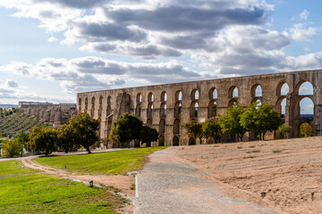 Fototapeta premium Amazing aqueduct located in the heart of Elvas, Alentejo, Portugal