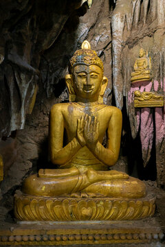 Buddha statue inside Myin Ma Hti Caves, near Kalaw and Aungpan, Kalaw Township, Taunggyi District, Shan State, Myanmar