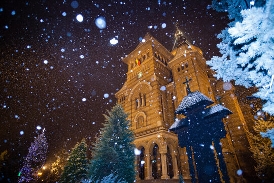 Metropolitan Orthodox Cathedral of Timisoara, in winter