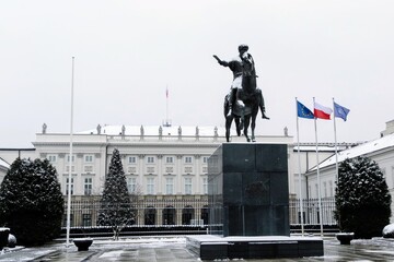 View of the facade of the Presidential Palace in Warsaw and Monument to Prince Jozef Poniatowski in front of the Palace. Warsaw, Poland - January 11 2019  - obrazy, fototapety, plakaty
