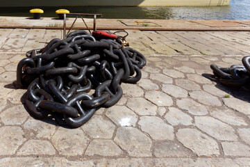 detail of anchor chain on the quay