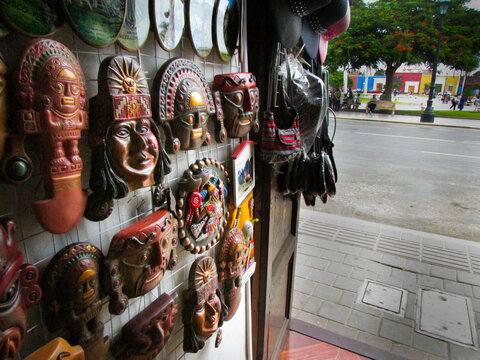 Souvenir, turismo, Cultura, Trujillo, Per&uacute;