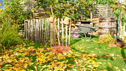  Herbst - Gartenarbeit
