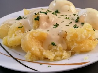 mashed potatoes with mushrooms