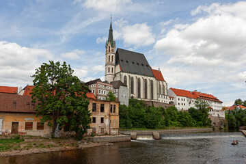 Fototapeta na wymiar St. Vitus Church in Czech Krumlov