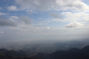御在所の綺麗な景色。雲の多い日に撮影。