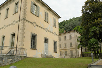 Fototapeta na wymiar Il municipio di Montorfano in provincia di Como, Lombardia, Italia.