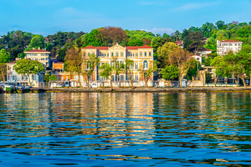 Fototapeta na wymiar View of the first raw of the old finest Ottoman era waterfront houses in Istanbul