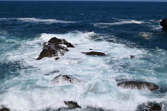 荒波 Stock Photos And Royalty Free Images Vectors And Illustrations Adobe Stock