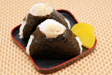 ツナマヨおにぎり