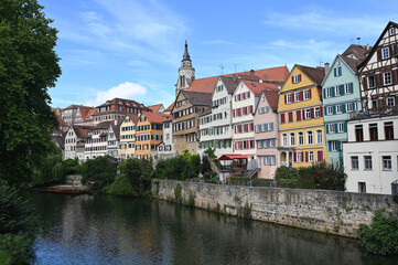 Fototapeta na wymiar Colourful houses at the river Neckar in the city Tuebingen