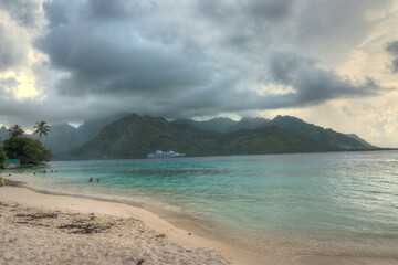 Fototapeta na wymiar baie de opunohu - moorea - polynesie française