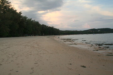 sea ​​beach without people during the day