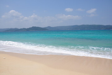 宮古島の青空と海と絶景スポット