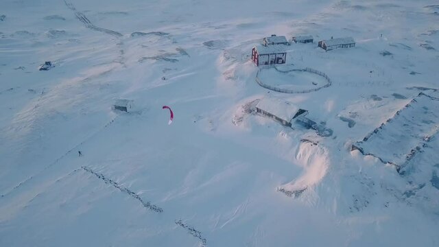 Snowkiting in Norway. Kiting at Storwartz, R&oslash;ros