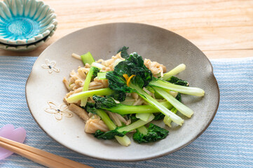 ターサイとエノキの炒め物