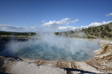 A small hot spring pool at Yellowstone National Park