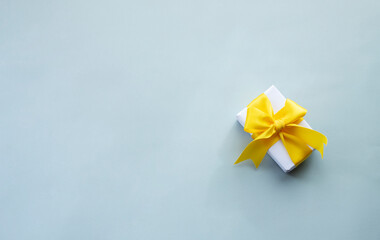 gift box with yellow bow