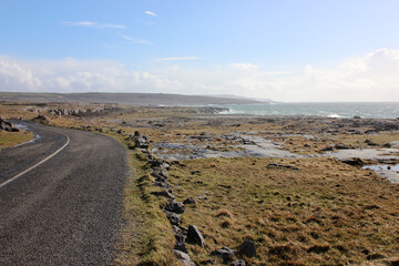 Irland - Küstenstrasse im Burren