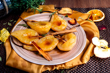 Sweet baked pears prepared with honey and cinnamon
