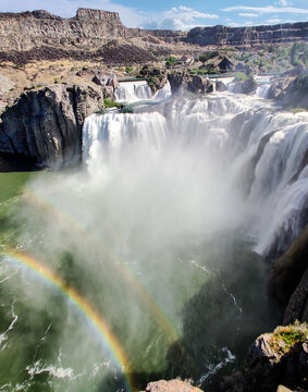 Breathtaking Shoshone Falls with a double rainbow during summertime in southern Utah