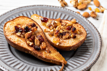 Sweet baked pears with honey