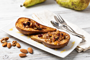 Sweet baked pears with honey