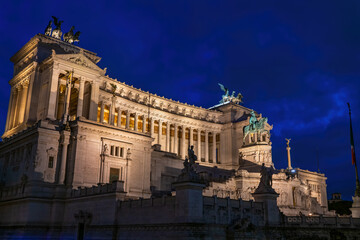 Fototapeta na wymiar Altar of the Fatherland by Night in Rome