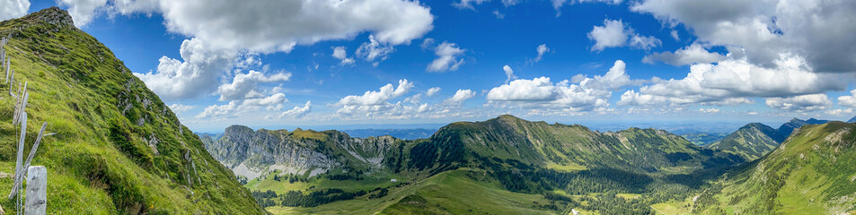 Bergpanorama im der Unesco Biosphäre Entlebuch.