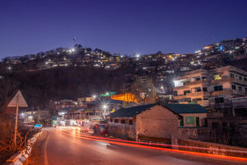 Obraz premium Beautiful Mountain Hill Muree City after sunset
