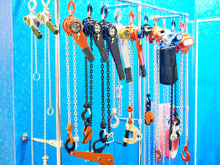 Industrial levers hoist