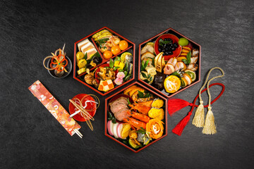 典型的なおせち料理　Japanese food  New Year dishes (OSECHI)