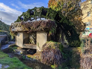 L'isle sur la Sorgue moulin à eau, village antiquité, antiquaire, venise français vaucluse,...
